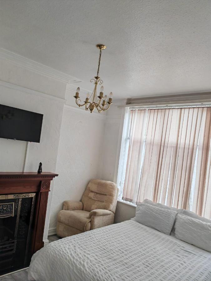 White House Apartment Manchester Exterior photo